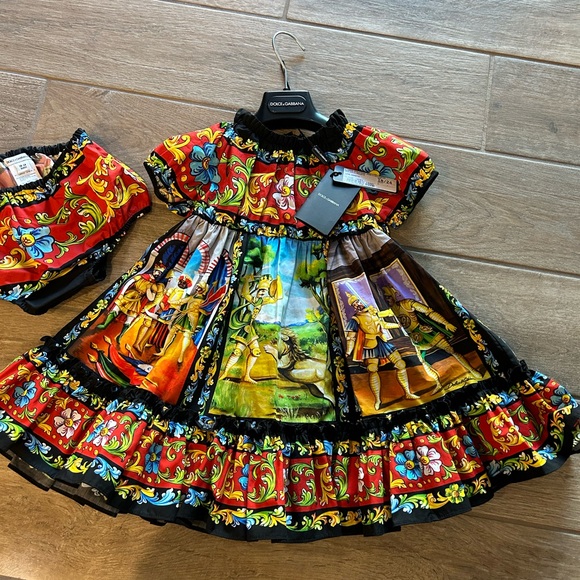 DOLCE & GABBANA Multicolor Masterpiece Dress with bloomers size 18-24 month. - Picture 3 of 16